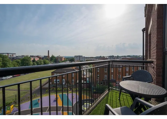 Central Belfast Apartments: Cromwell